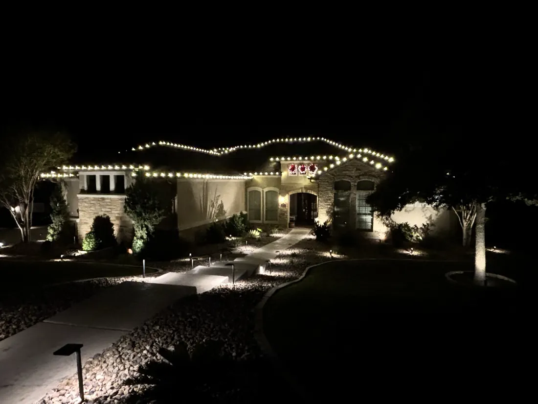 Roofline and path lighting